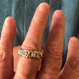 Sterling silver xo ring new